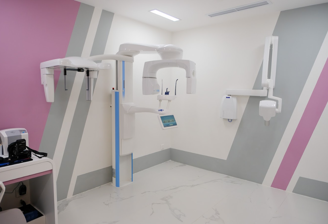 Advanced digital technology ensures accuracy, comfort, and faster results for every patient.