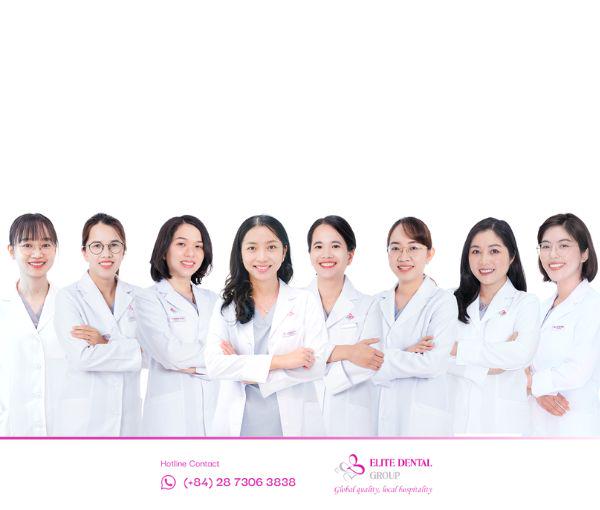 Đội ngũ bác sĩ chuyên khoa với nhiều năm kinh nghiệm chỉnh nha sẽ trực tiếp thăm khám, tư vấn, lên kế hoạch điều trị.