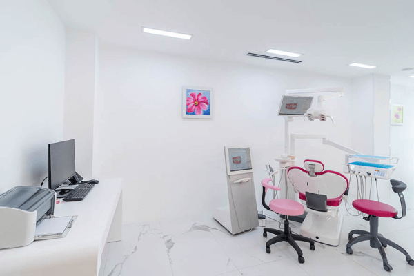 Elite Dental có cơ sở vật chất và trang thiết bị hiện đại