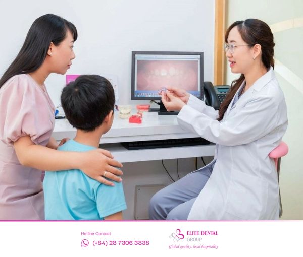 Tại Elite Dental bạn sẽ được các bác sĩ có chuyên môn quốc tế lên phác đồ phù hợp với tình trạng của mình.