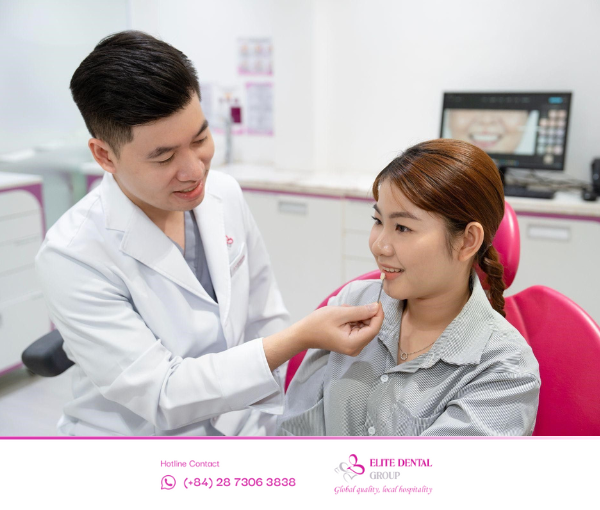 Bọc răng sứ là giải pháp thẩm mỹ phổ biến hiện nay.