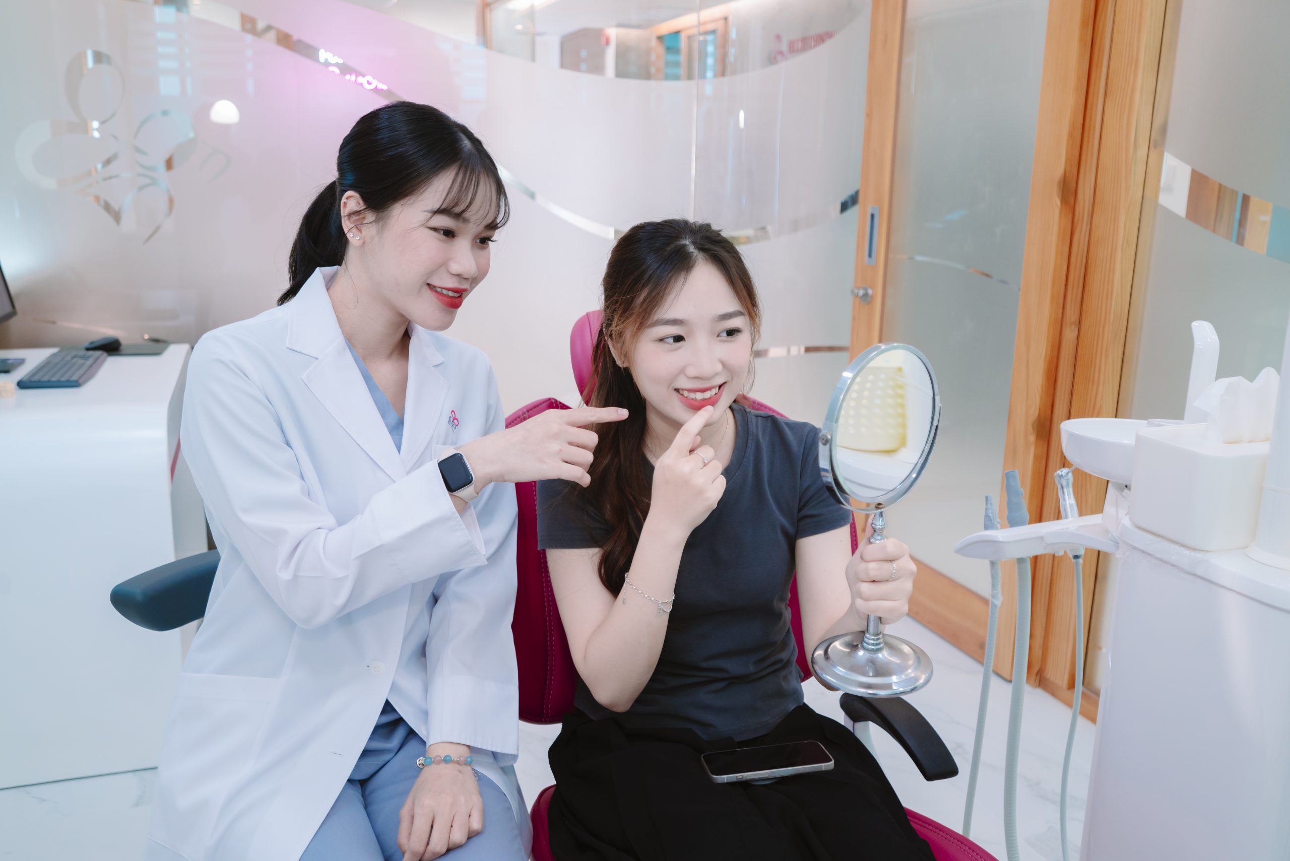 Với mỗi ca điều trị, Elite luôn hướng đến vẻ đẹp tự nhiên và giữ gìn răng thật tối đa.