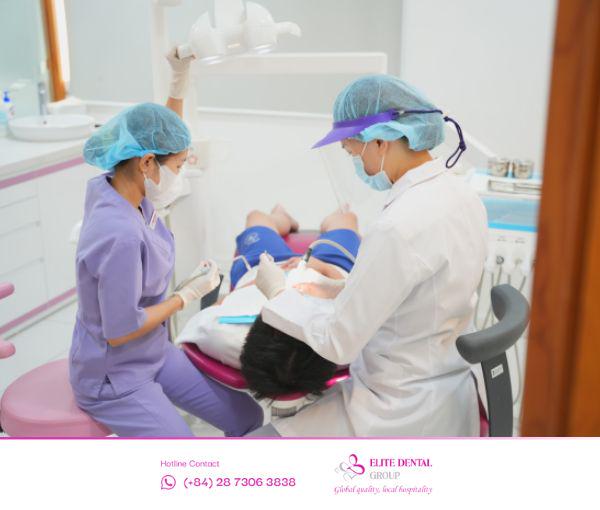 Bạn nên tái khám đúng hẹn để được kiểm tra và chăm sóc kịp thời