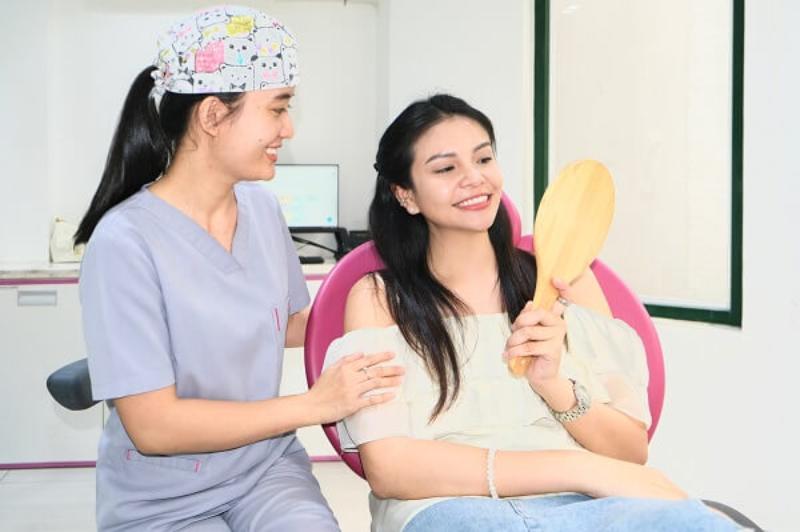 Nhiều lần dán sứ không như mong muốn, chị Âu Thi quyết định tìm tới Elite. 