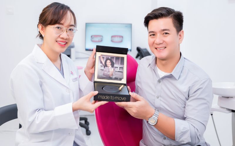 Elite Dental sẽ tư vấn rõ về tình trạng, đưa ra phương án xử lý và báo giá chi tiết, rõ ràng