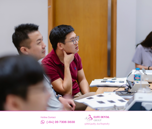 Bác sĩ học viên đến từ Singapore tham dự khoá học Phục hồi trên Implant cho bệnh nhân mất răng toàn hàm" do THL Academy tổ chức